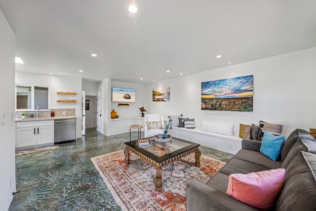 519 Hana Hwy, Paia, HI 96779