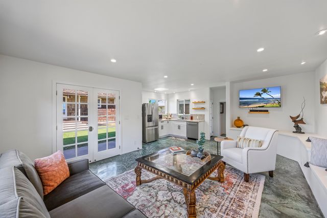 519 Hana Hwy, Paia, HI 96779