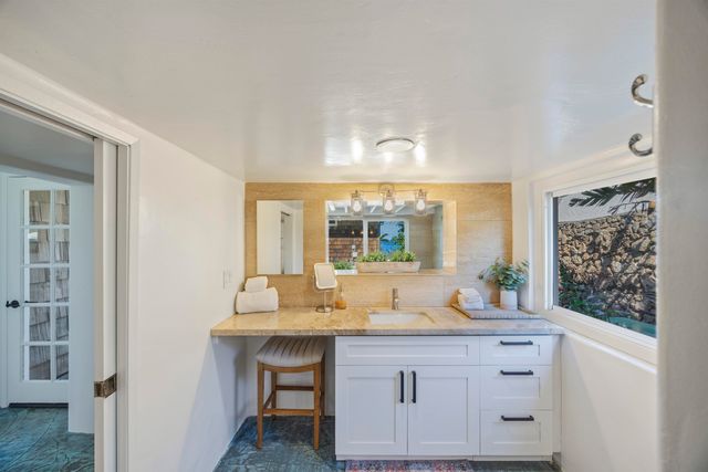 519 Hana Hwy, Paia, HI 96779