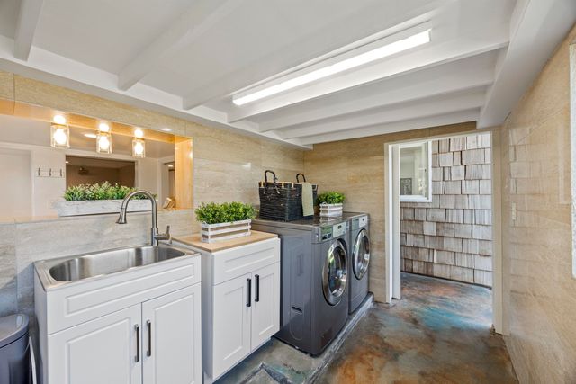 519 Hana Hwy, Paia, HI 96779