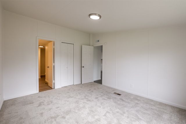 945 Walnut Street, Reno, TX 76020