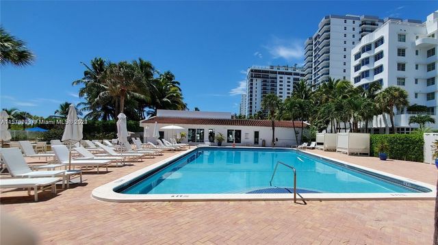 2457 Collins Ave 606, Miami Beach, FL 33140