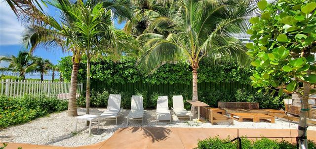 2457 Collins Ave 606, Miami Beach, FL 33140