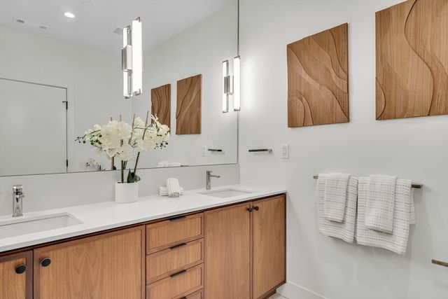 566 Columbus Ave 509, Boston, MA 02118