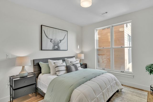 566 Columbus Ave 509, Boston, MA 02118