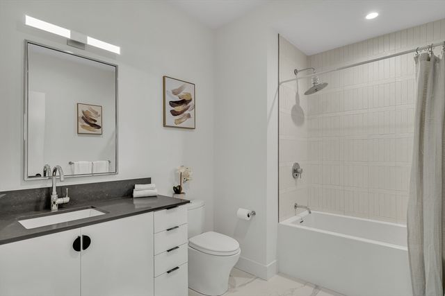 566 Columbus Ave 509, Boston, MA 02118