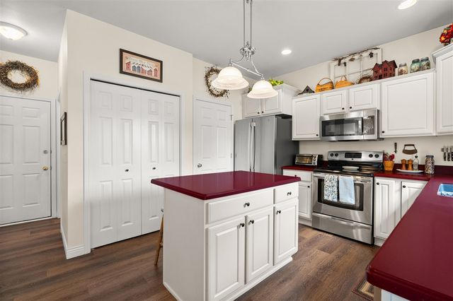 5836 Tradewind Drive, Portage, MI 49024