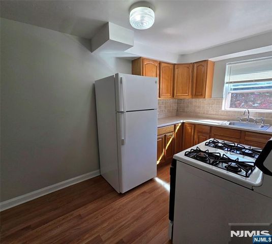 294 Terrace Avenue 304B, Hasbrouck Heights, NJ 07604