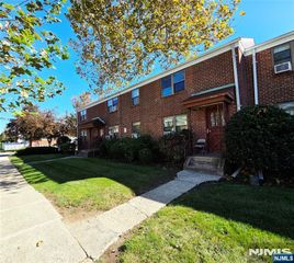 294 Terrace Avenue 304B, Hasbrouck Heights, NJ 07604