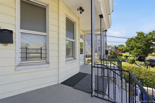 110 S 13th Avenue, Mount Vernon, NY 10550