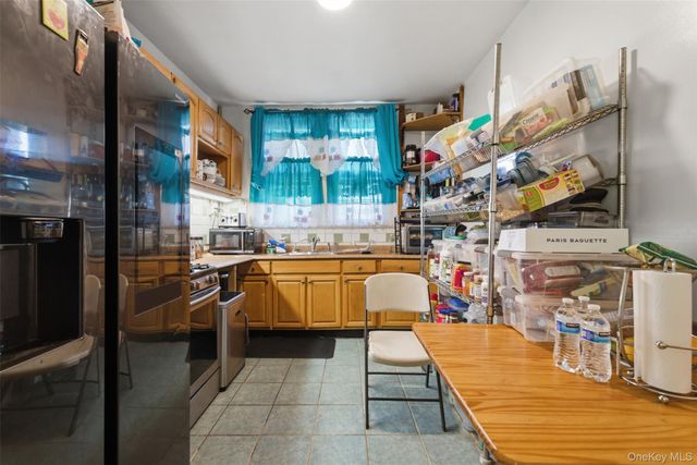 110 S 13th Avenue, Mount Vernon, NY 10550