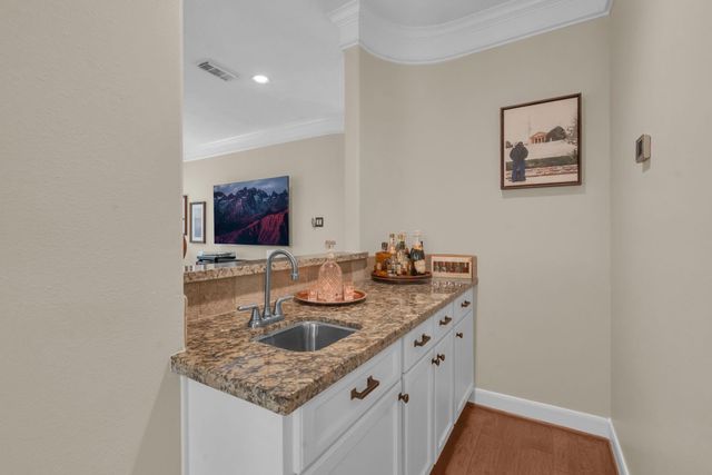 16318 Avenplace Road, Tomball, TX 77377