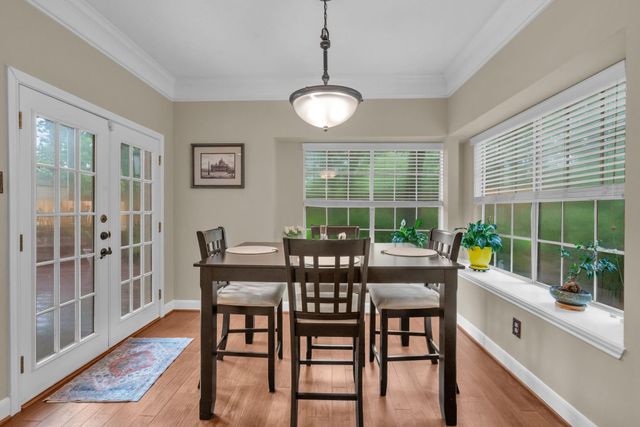 16318 Avenplace Road, Tomball, TX 77377