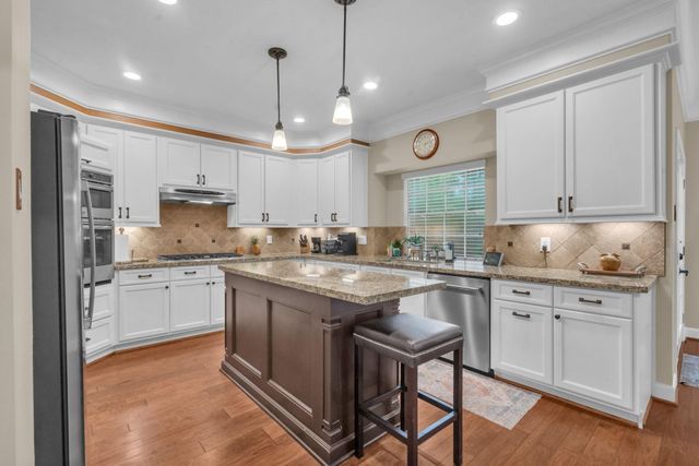 16318 Avenplace Road, Tomball, TX 77377