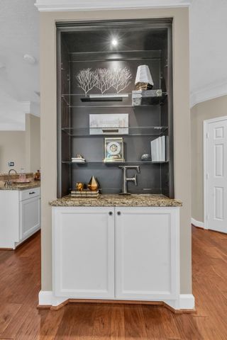 16318 Avenplace Road, Tomball, TX 77377