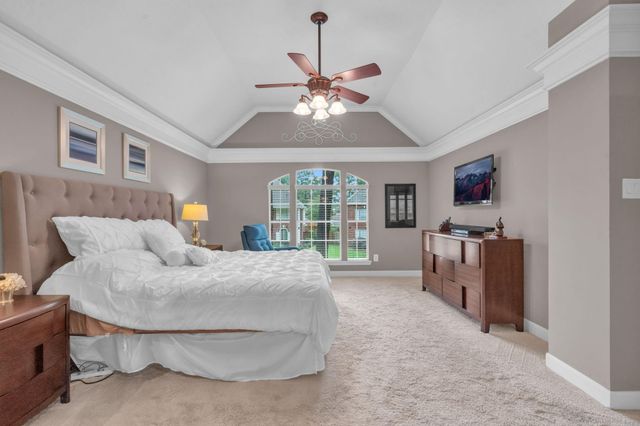 16318 Avenplace Road, Tomball, TX 77377