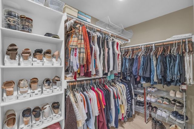 16318 Avenplace Road, Tomball, TX 77377