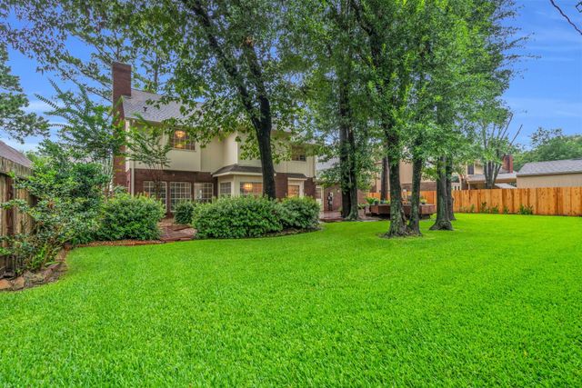 16318 Avenplace Road, Tomball, TX 77377