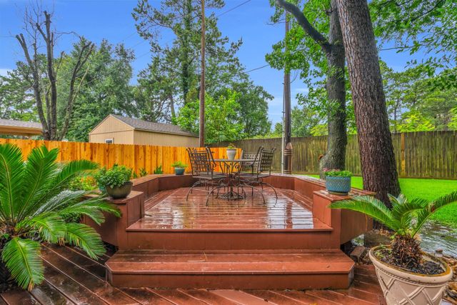 16318 Avenplace Road, Tomball, TX 77377