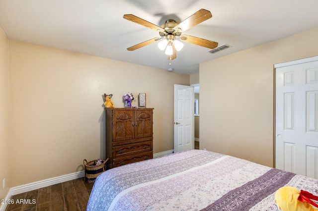 6774 W ROWEL Road, Peoria, AZ 85383