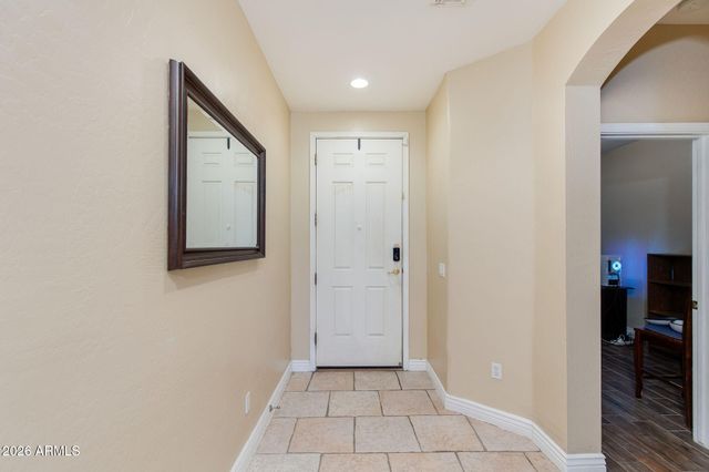 6774 W ROWEL Road, Peoria, AZ 85383