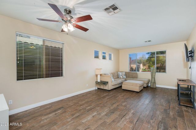 6774 W ROWEL Road, Peoria, AZ 85383