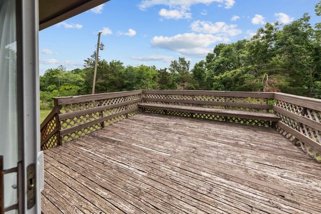 4169 Bledsoe St, Westmoreland, TN 37186