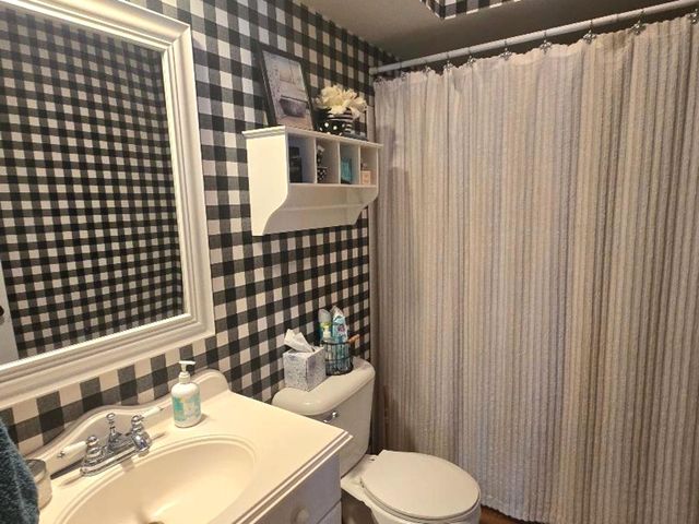 1550 Fairside Drive, Sandwich, IL 60548