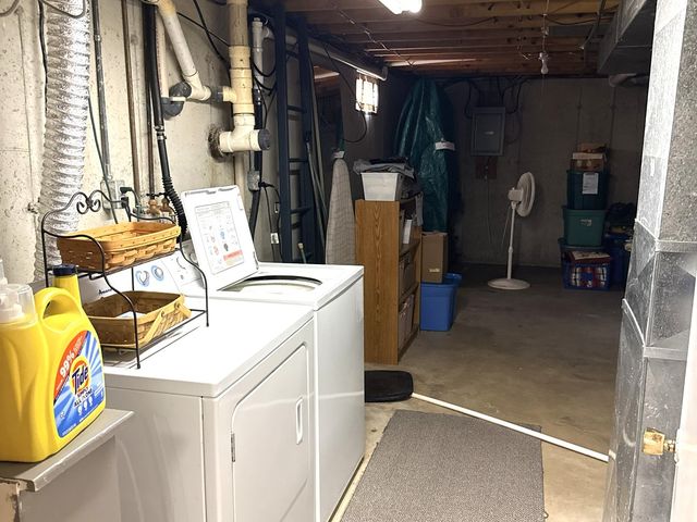 1550 Fairside Drive, Sandwich, IL 60548