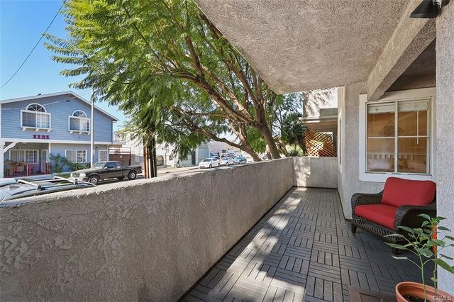 1200 Gaviota Avenue 114, Long Beach, CA 90813