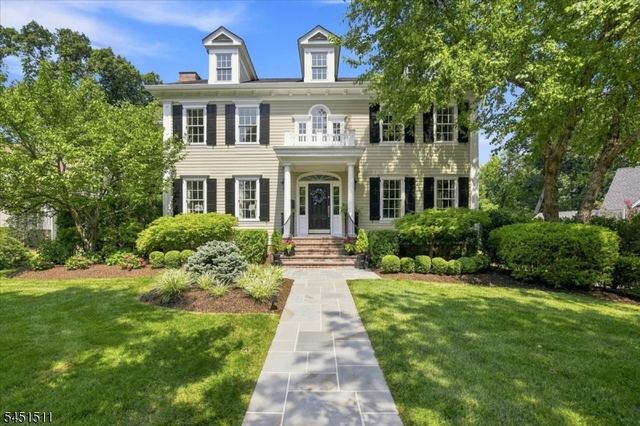 16 Sinclair Ter, Madison Boro, NJ 07940