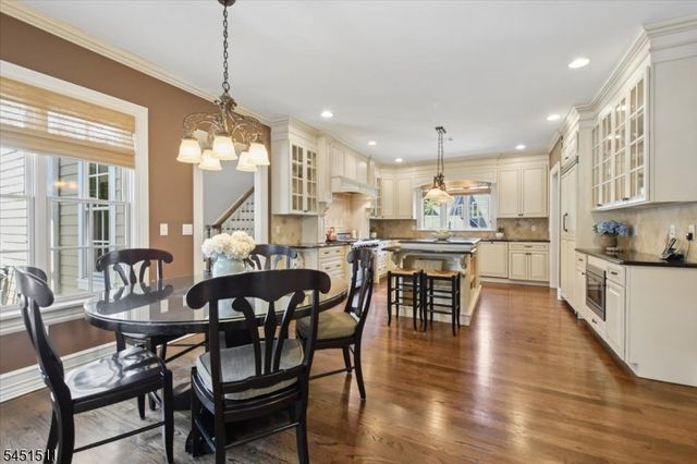 16 Sinclair Ter, Madison Boro, NJ 07940