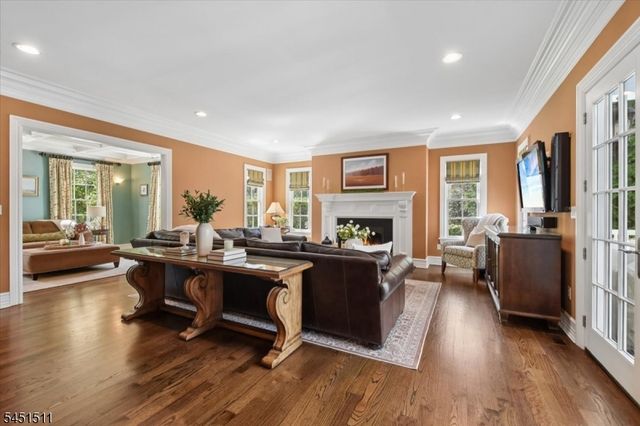 16 Sinclair Ter, Madison Boro, NJ 07940