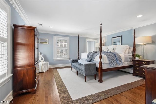 16 Sinclair Ter, Madison Boro, NJ 07940
