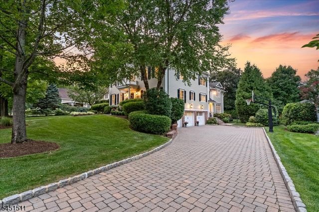 16 Sinclair Ter, Madison Boro, NJ 07940