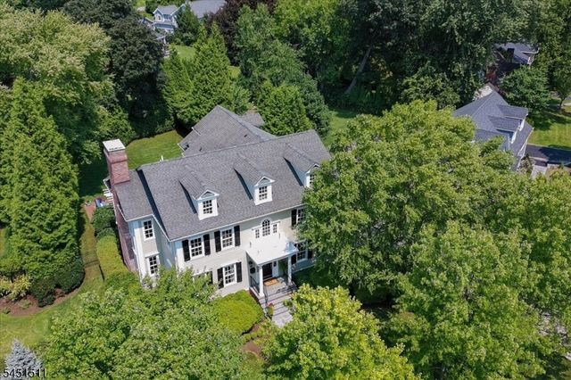 16 Sinclair Ter, Madison Boro, NJ 07940