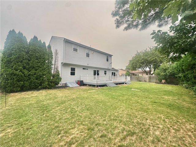 42 Locust Glen Drive, Cranston, RI 02921