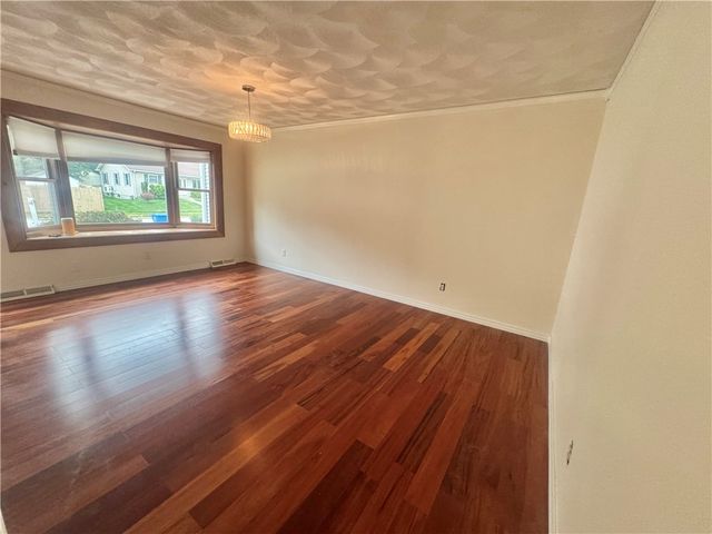 42 Locust Glen Drive, Cranston, RI 02921