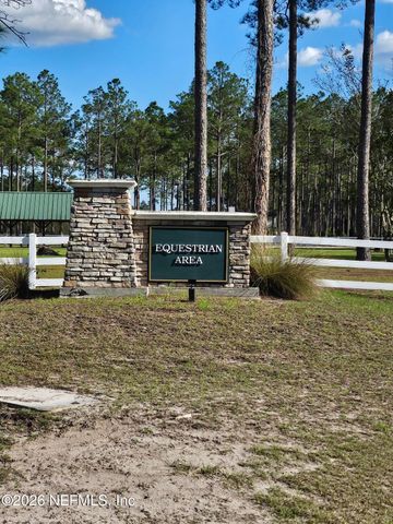 10136 KINGS CROSSING Drive, Jacksonville, FL 32219