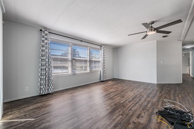 6710 36TH AVENUE E 106, Palmetto, FL 34221