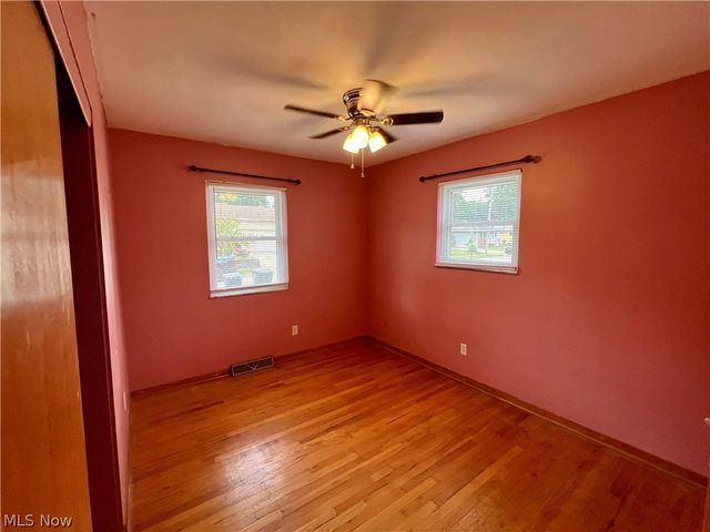 1589 Bronson Road, Akron, OH 44305