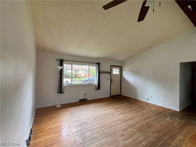 1589 Bronson Road, Akron, OH 44305