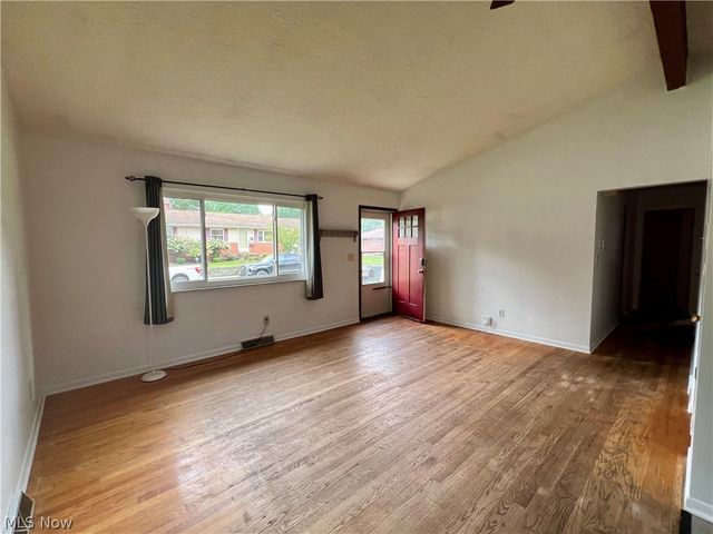 1589 Bronson Road, Akron, OH 44305