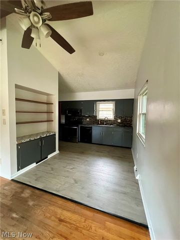 1589 Bronson Road, Akron, OH 44305