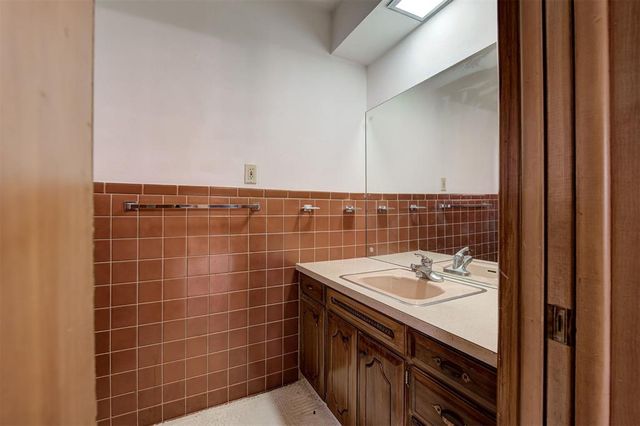 6608 S Villa Avenue, Oklahoma City, OK 73159