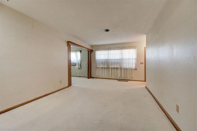 6608 S Villa Avenue, Oklahoma City, OK 73159