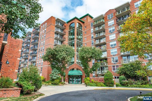 300 Main Street 807, Little Falls, NJ 07424