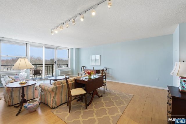 300 Main Street 807, Little Falls, NJ 07424