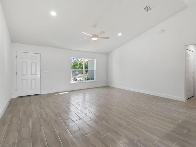 4986 SW 166TH LOOP, Ocala, FL 34473