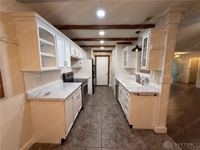 3433 Surry Ridge Way, Dayton, OH 45424